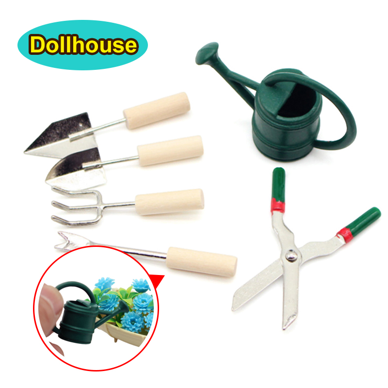 Gardening Tools Hand - ชุดอุปกรณ์ทำสวนจิ๋วสำหรับบ้านตุ๊กตา 1/12 ประกอบด้วย บัวรดน้ำ พลั่ว กรรไกร