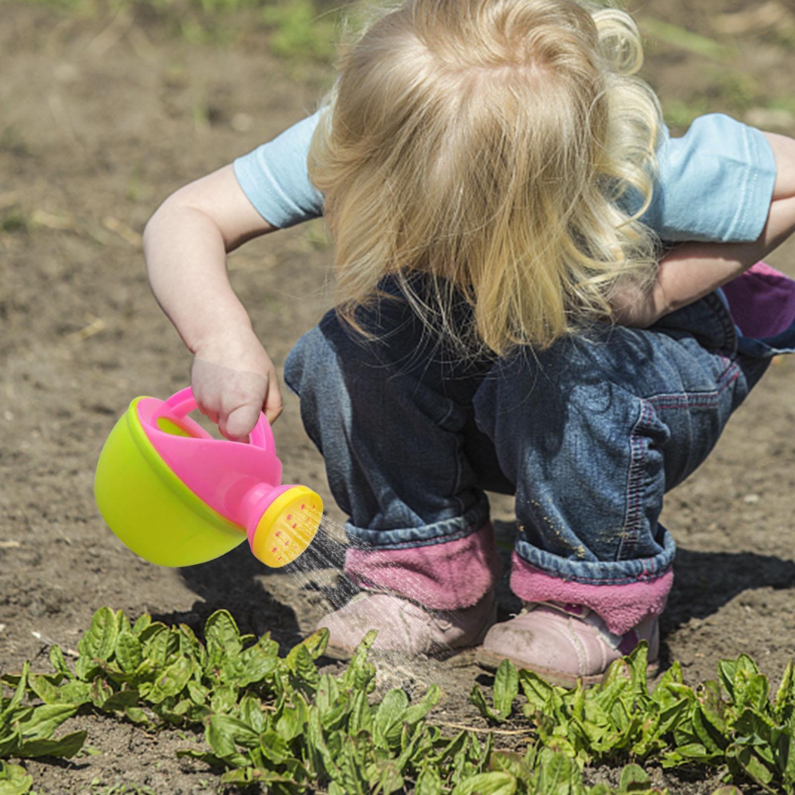 ของเล่นอาบน้ำเด็กเล็ก กระบอกฉี - Gardening Tools Girls บทวิจารณ์และราคา